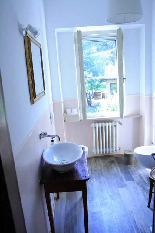 Un Petit Paradis Castiglione Della Valle Экстерьер фото